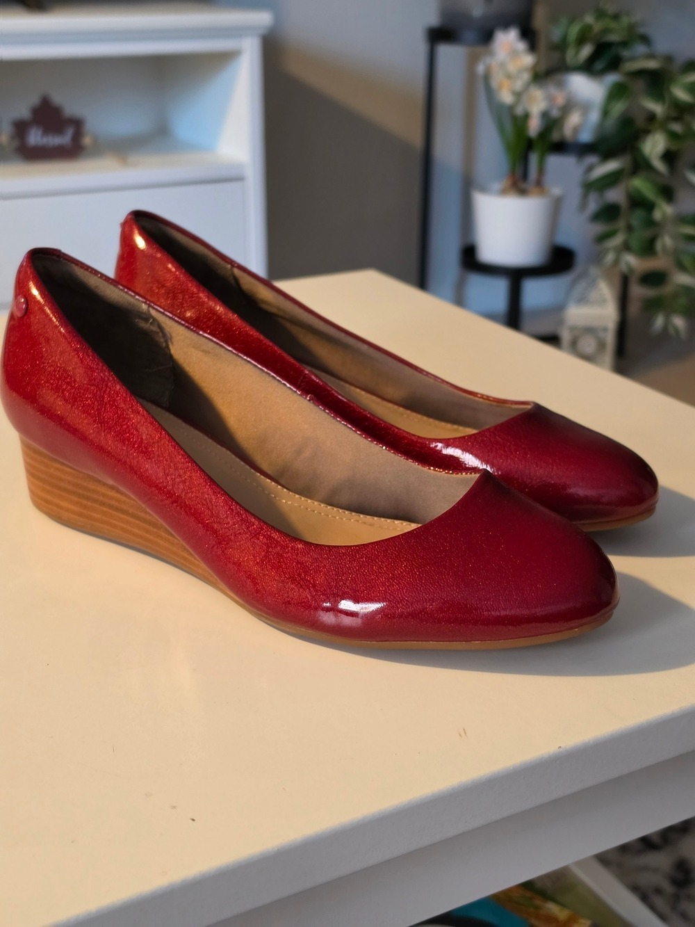 Hush Puppies Women's Red Patent Wedge Pumps